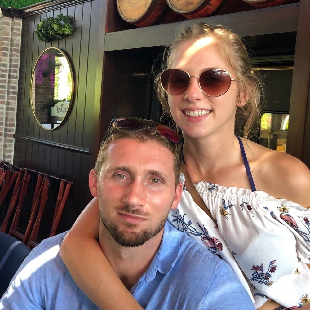 Meet your Posher, Alpha too blonde